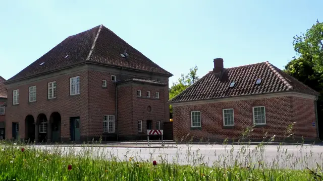 Billede af Nysted Station set fra Nordøst.