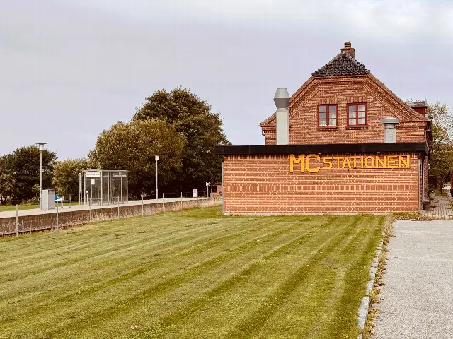 Billede af Bækmarksbro Station.